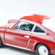 Illustration for article titled Tomica Limited Vintage 1/64 #2 - Projekt RennSport Käfer #6 - 1965 Porsche 912